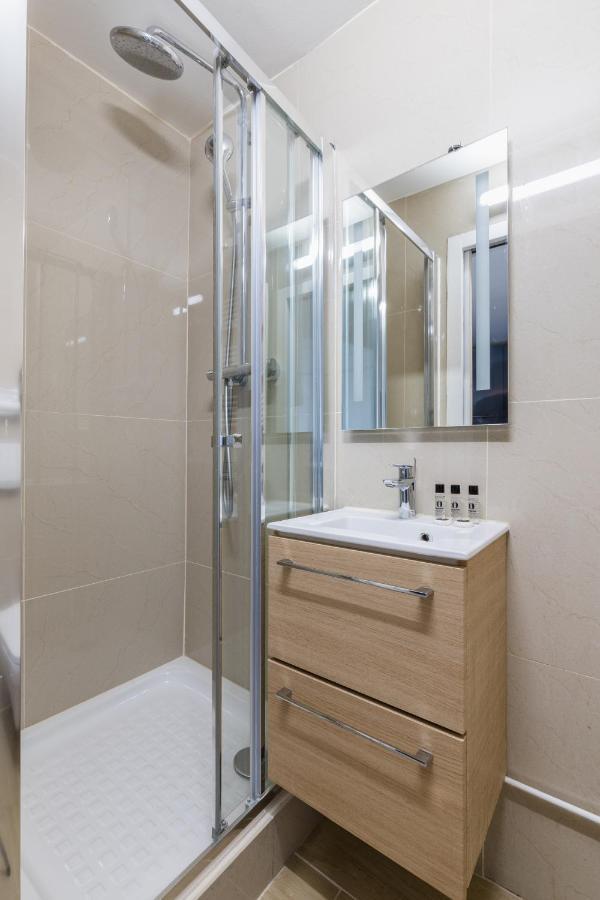 باريس Home Suite Home Orfila Saint Fargeau المظهر الخارجي الصورة